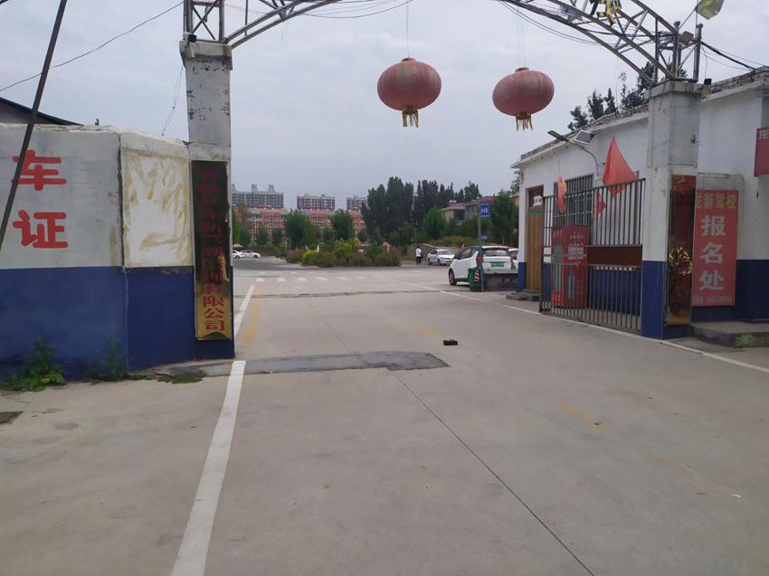 點擊查看詳細信息<br>標題：校內(nèi)展示 閱讀次數(shù)：1605